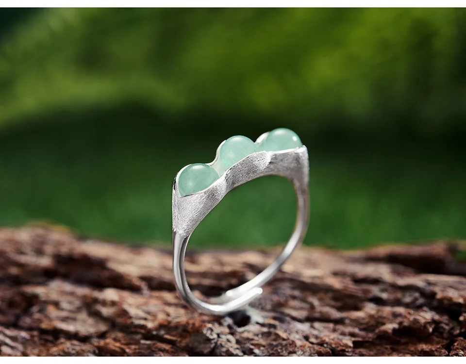 Silver Handmade Creative Pea Pods Design Ring