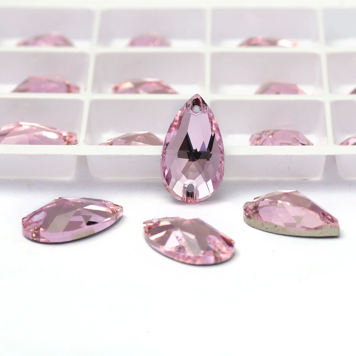 Light Rose K9 Glas zum Aufnähen von Strass-Strasssteinen zum Selbermachen, genähte Glas-Flatback-Kristalle für Kleidungsstücke, Handarbeit, Nähen, Hochzeitskleid – Detail 6