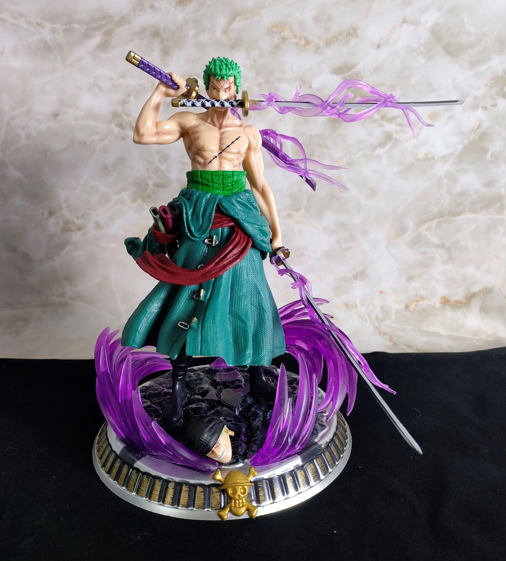 Figuras Manga One Piece Roronoa Zoro - animefiguras.es