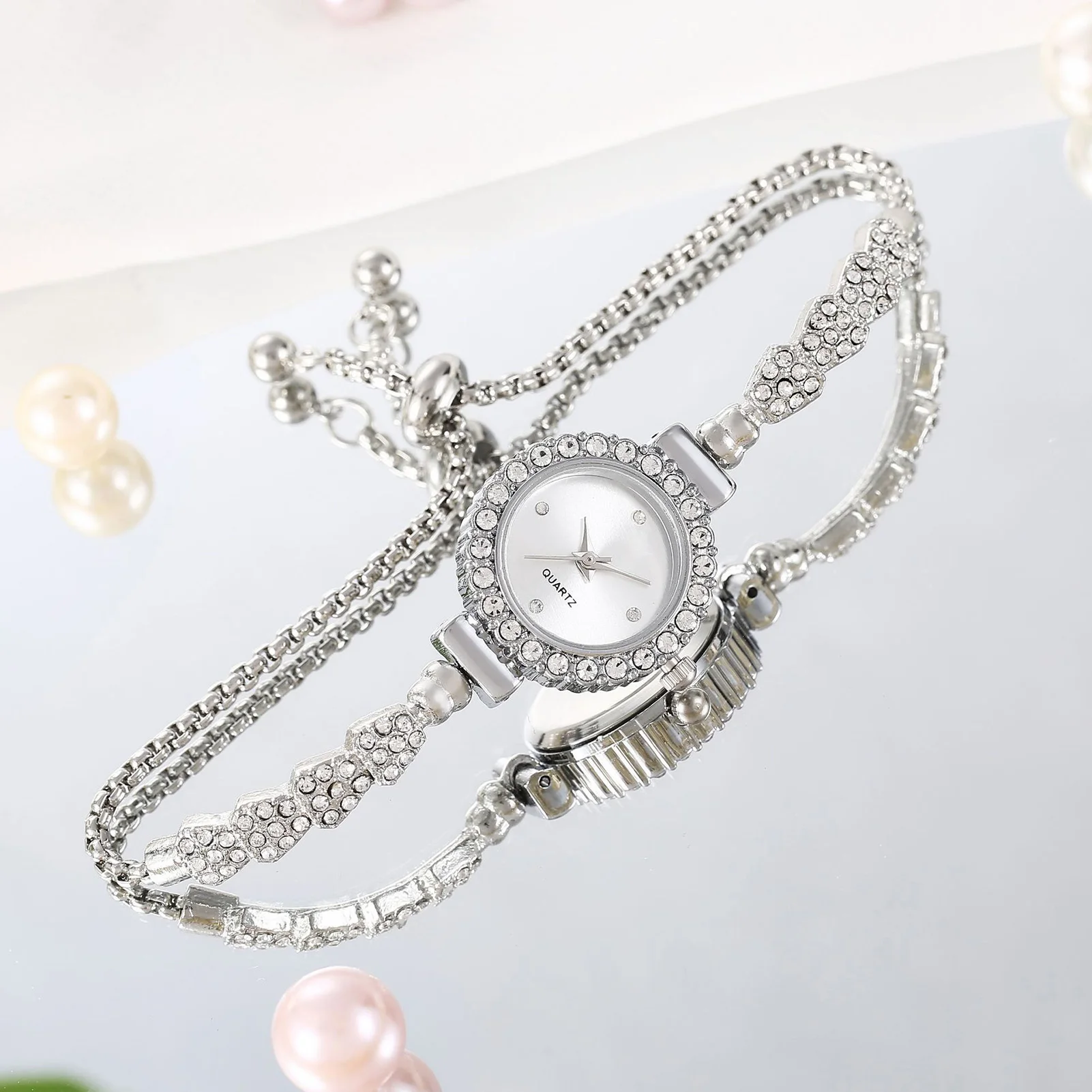 Women's Diamond Watches Bracelet High-End Design Easy Read Dial Shiny Bracelet Watches Wonderful Watches Gift for Women - 2