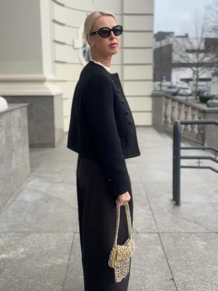Chic Black Round Neck Napoleon Military Jacket Women Casual Full Sleeve Buttons Cropped Slim Coat 2026 Lady Daily Street Jackets 20 S512b4bbd56104d158154a1f10eb704cfe