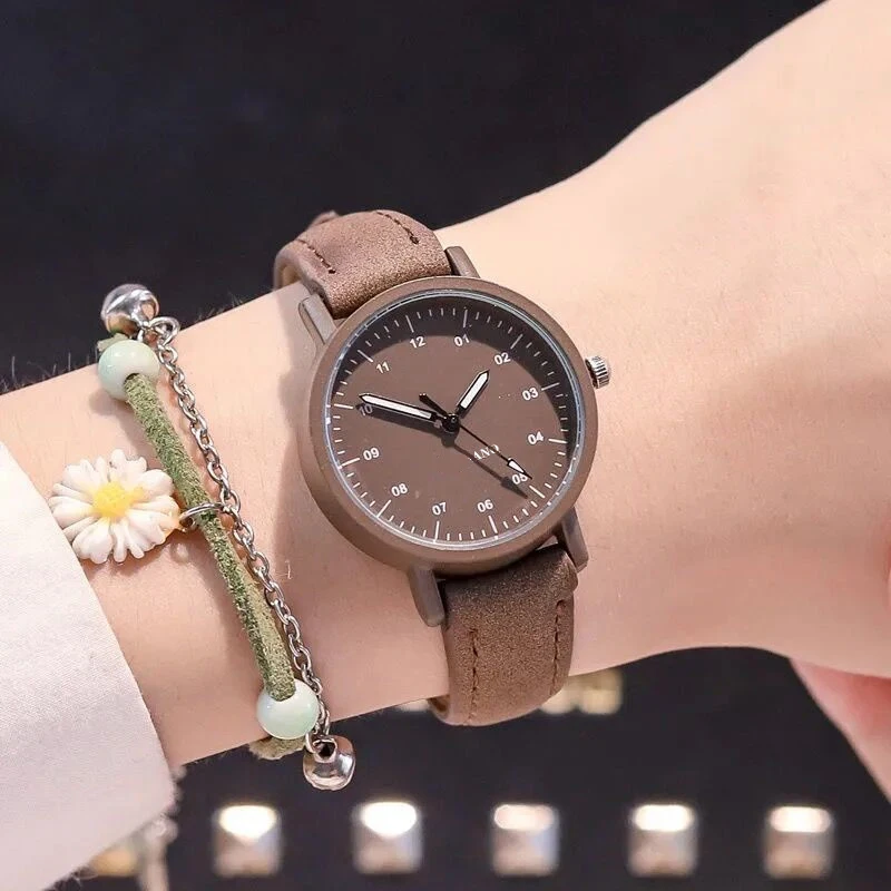YIKAZE Women's Watch PU Leather Strap Women Quartz Watches Waterproof Round Dial Retro Bracelet Watch Ladies Girls Wristwatch women watches,electronic watch