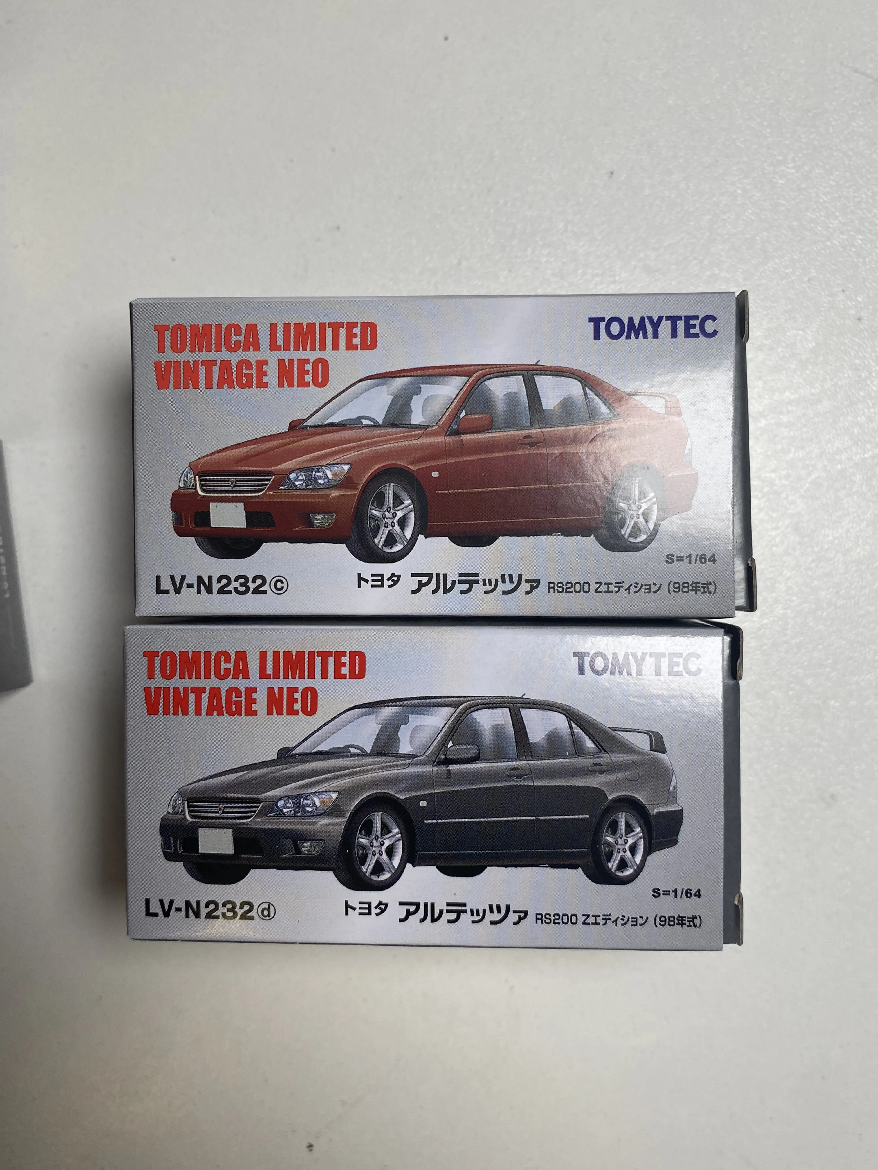 

Tomytec TOMICA TLV N232c N232d Altezza RS200 Z Bite Shark 1/64 alloy car model