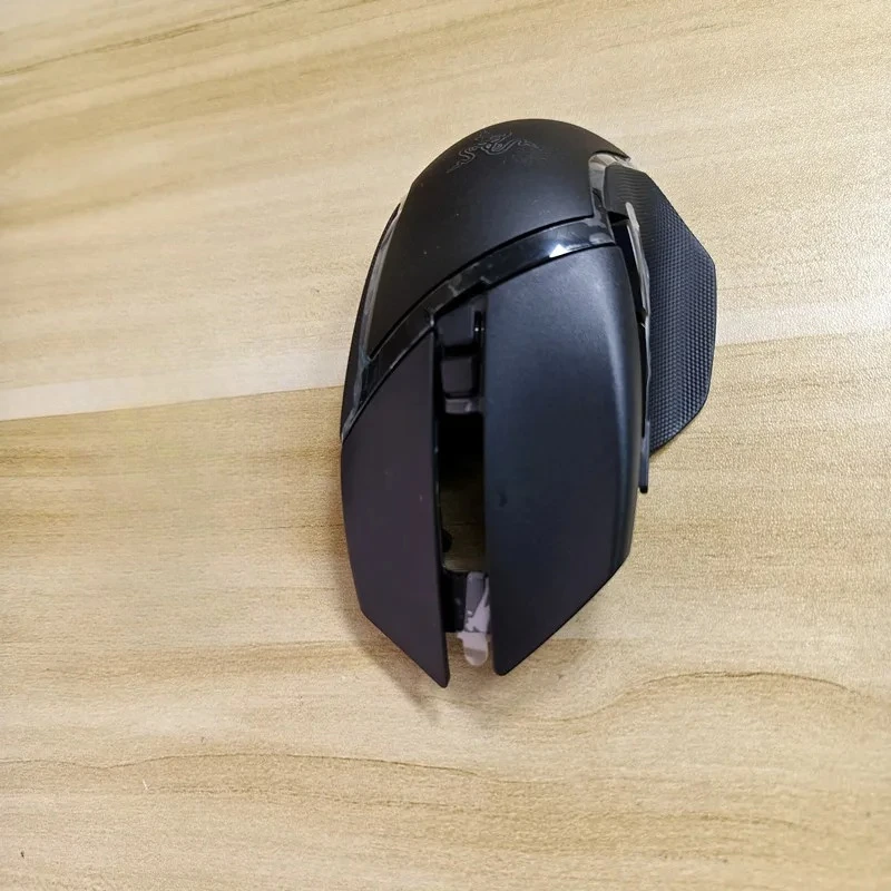 Tetto con copertura superiore del mouse per mouse da gioco
