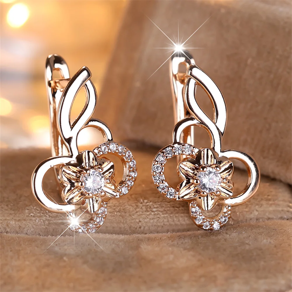 White Zircon Round Stone Hollow Flower Hoop Earrings For Women Vintage Gold Color Small Flower Ear Buckle Wedding Jewelry Gifts