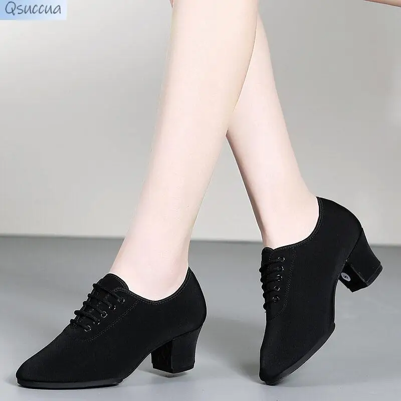 

Women's Oxford Cloth Latin Adult Dance Shoes Square Dance Shoes Friendly Dance Shoes Teacher Shoes Shape Training Shoes