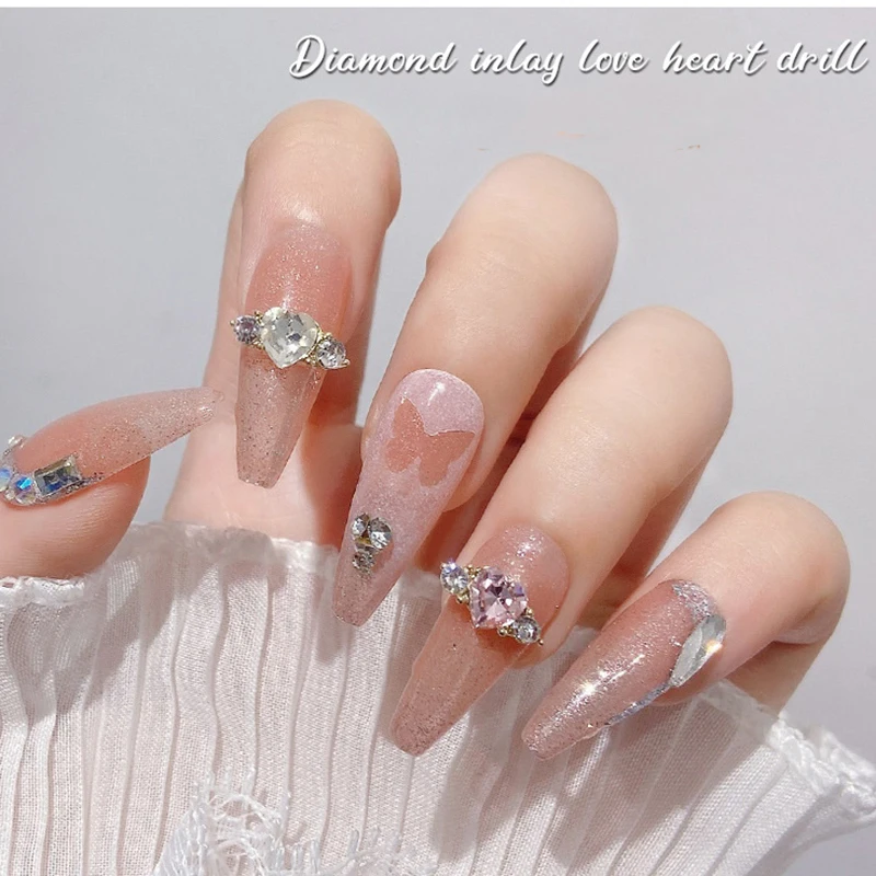 

Professional Nail Art Supplies 3 Pieces/sets Color Three-dimensional Metal Peach Heart Crystal Nail Art Decoration