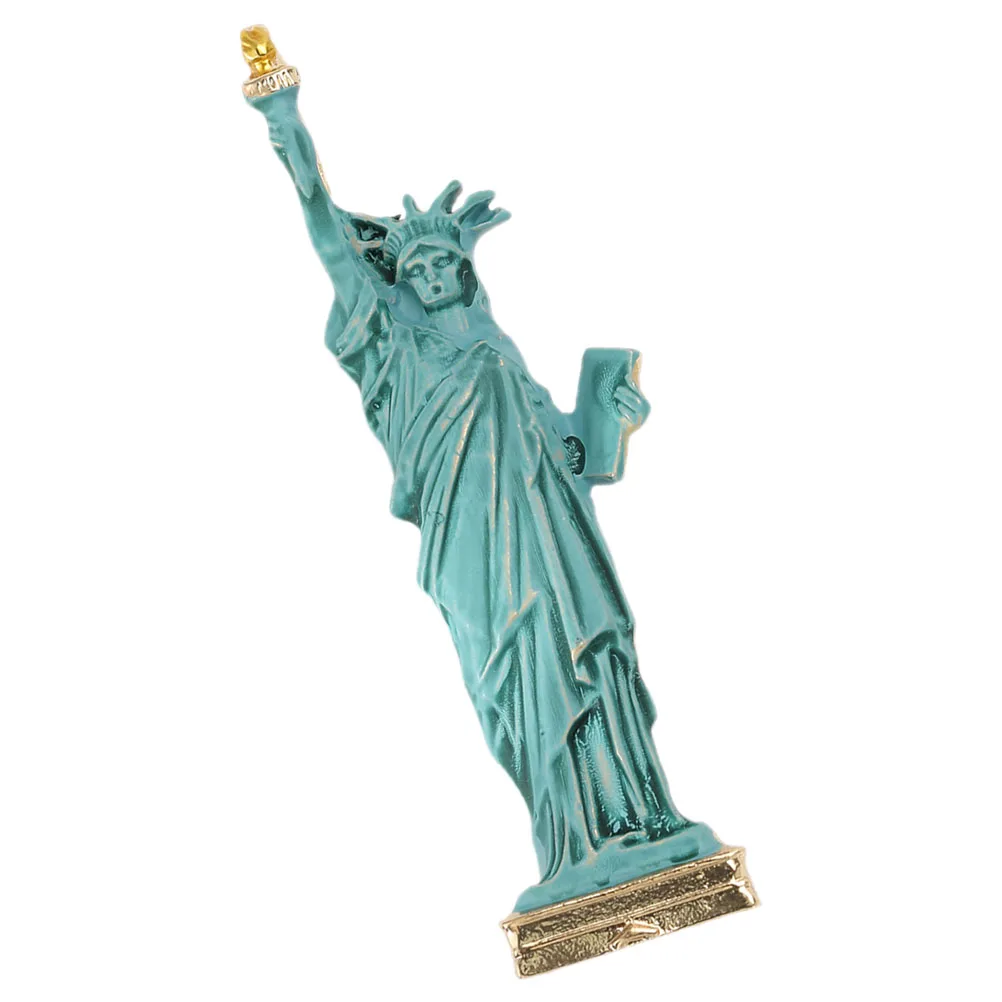 Zinc Alloy Statue of Liberty Enamel Brooch Pin