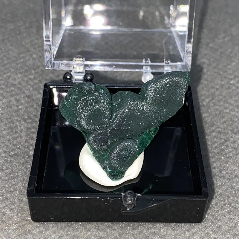 100% natural Malachite  raw stone mineral specimen healing crystal gemstone collection Box size:35*35*35mm