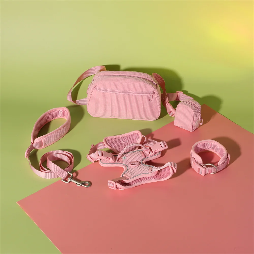 Personalized Dog Harness Set Luxury Designer Dog Collar Leash Poop Bag with Walking Bag Reflective No Pull Harness Vest