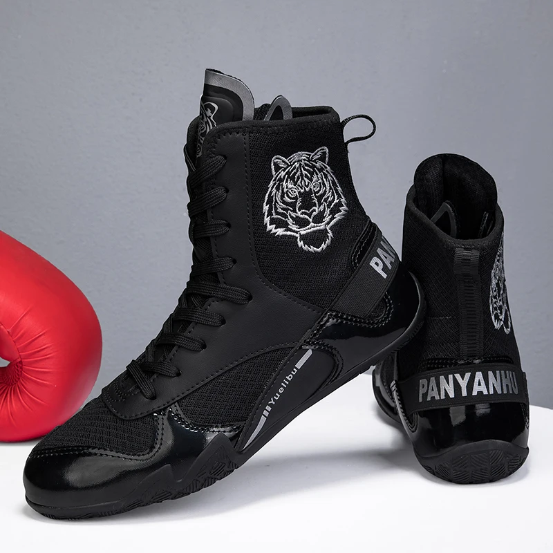 New Comfortable and Wear-resistant Sports Shoes Non-slip Wear-resistant Wrestling Shoes Lightweight and Breathable Boxing
