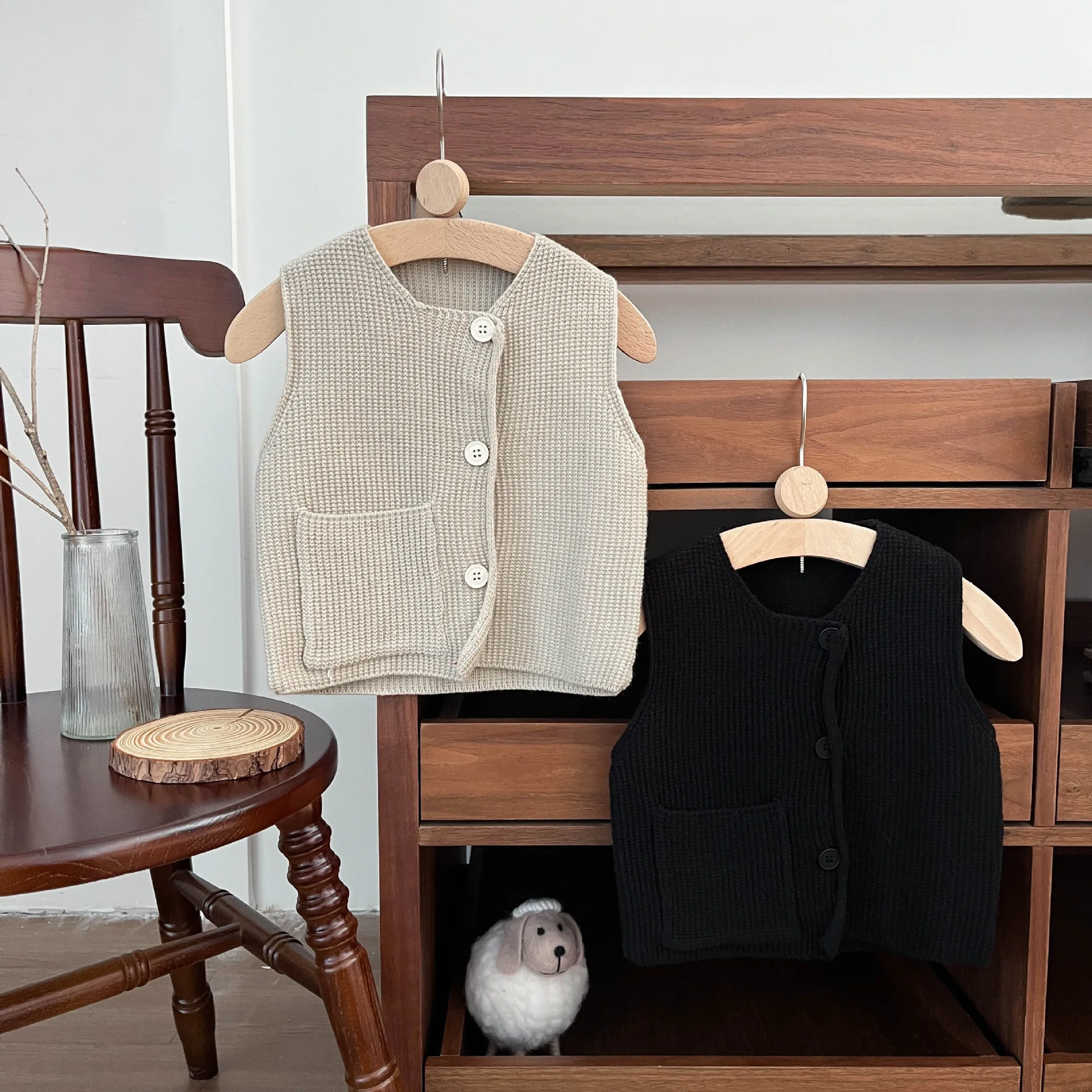 Slide image 80400c9111a44d8aa51cb9a2d4c935f3