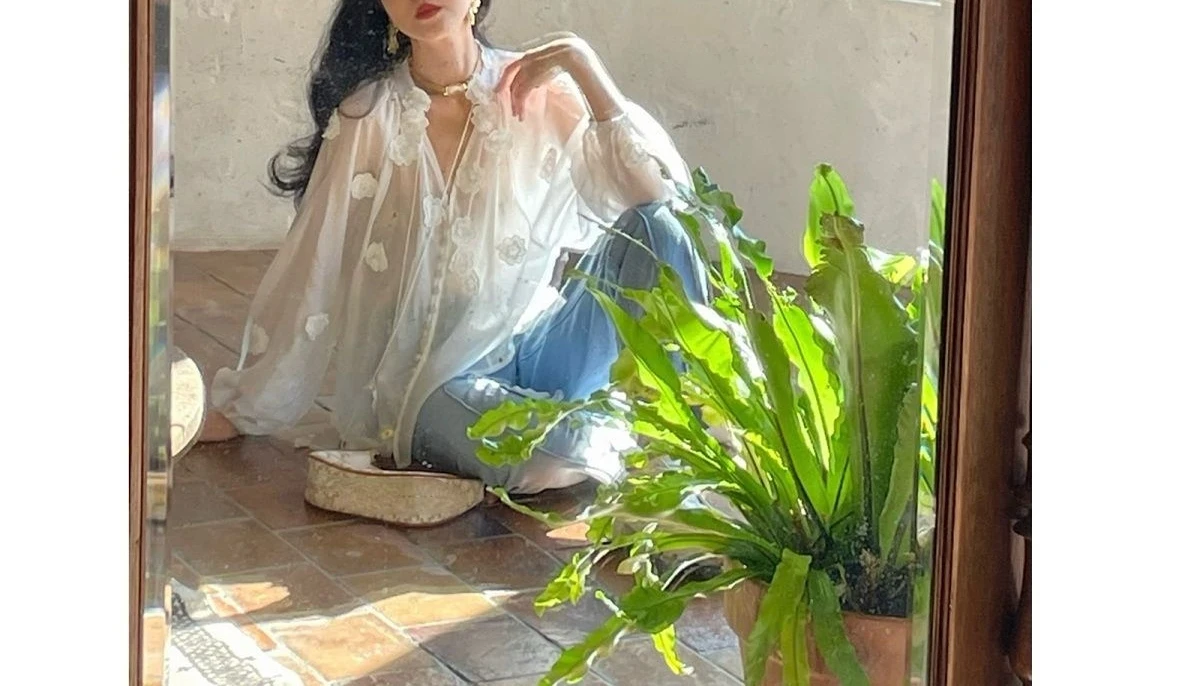 Bugilaku-ư  Ƽ 콺,  ܻ,  Ҹ м ,  ø,  ý 콺, Mujer
