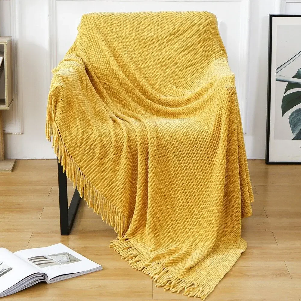 

Scandinavian sofa solid colour fringe knitted blanket bed end summer cool air conditioning nap