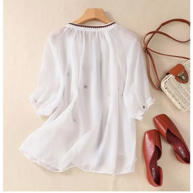 2024 New Retro V-neck Embroidered Pleated Women's Cotton and Hemp Temperament Casual Middle Sleeve Loose Pullover Shirt Tops