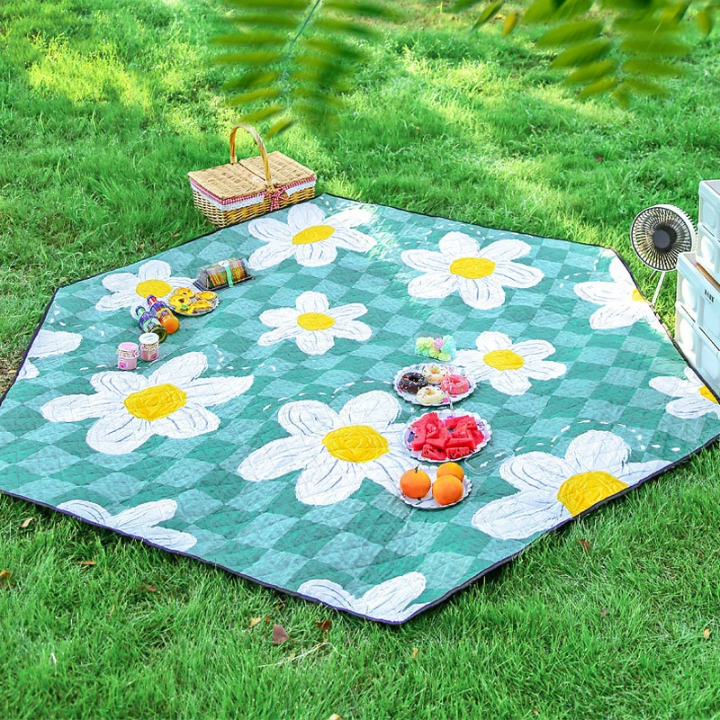 Hexagonal Picnic Mat Outdoor Camping Spring Outing Aluminum Foil Moisture-Proof Thickened Mat Tent Accessories Portable Storage Hexagonal Picnic Mat Outdoor Camping Spring Outing Aluminum Foil Moisture-Proof Thickened Mat Tent Accessories Portable Storage