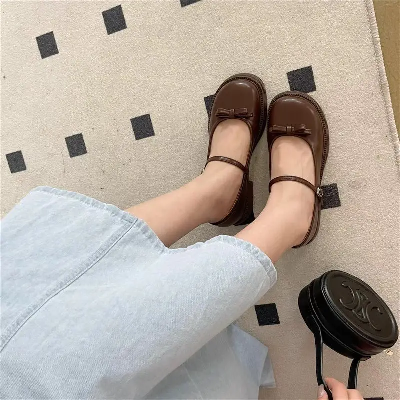 스퀘어끈나시