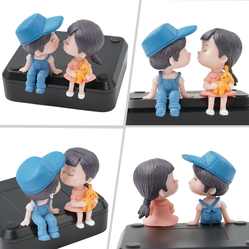 

1pc Car Dashboard Decoration Ornament Cute Cartoon Couples Mini Resin Girl Boy Figurines With Balloon Auto Interior Accessories