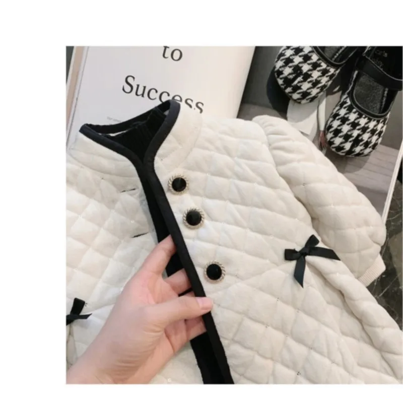 new spring autumn/winter Girls Kids cotton-padded coat clothes comfortable cute baby Clothes Children Clothing