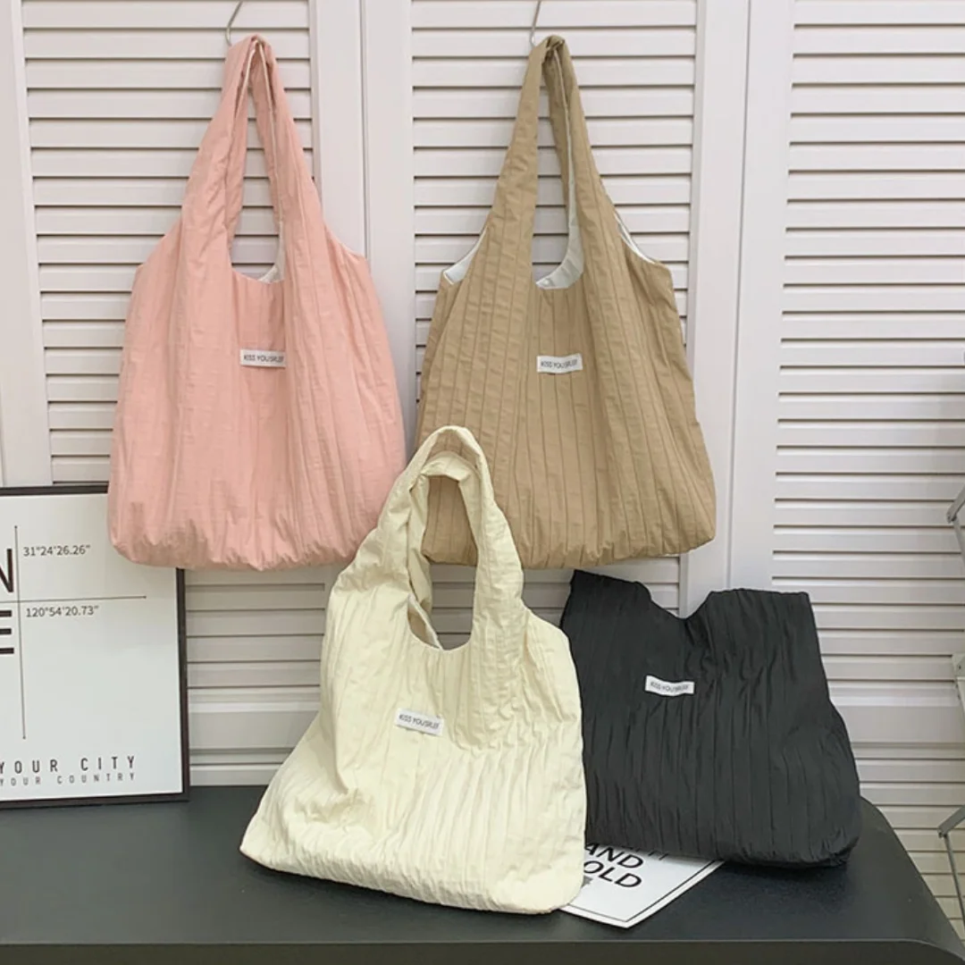 Borsa a Tracolla in Tessuto Texturizzato alla Moda con Cinghia Larga per Donne, Ideale per Lavoro Quotidiano e Shopping, Spaziosa Borsa a Mano con Tasca per Telefono - immagine 5