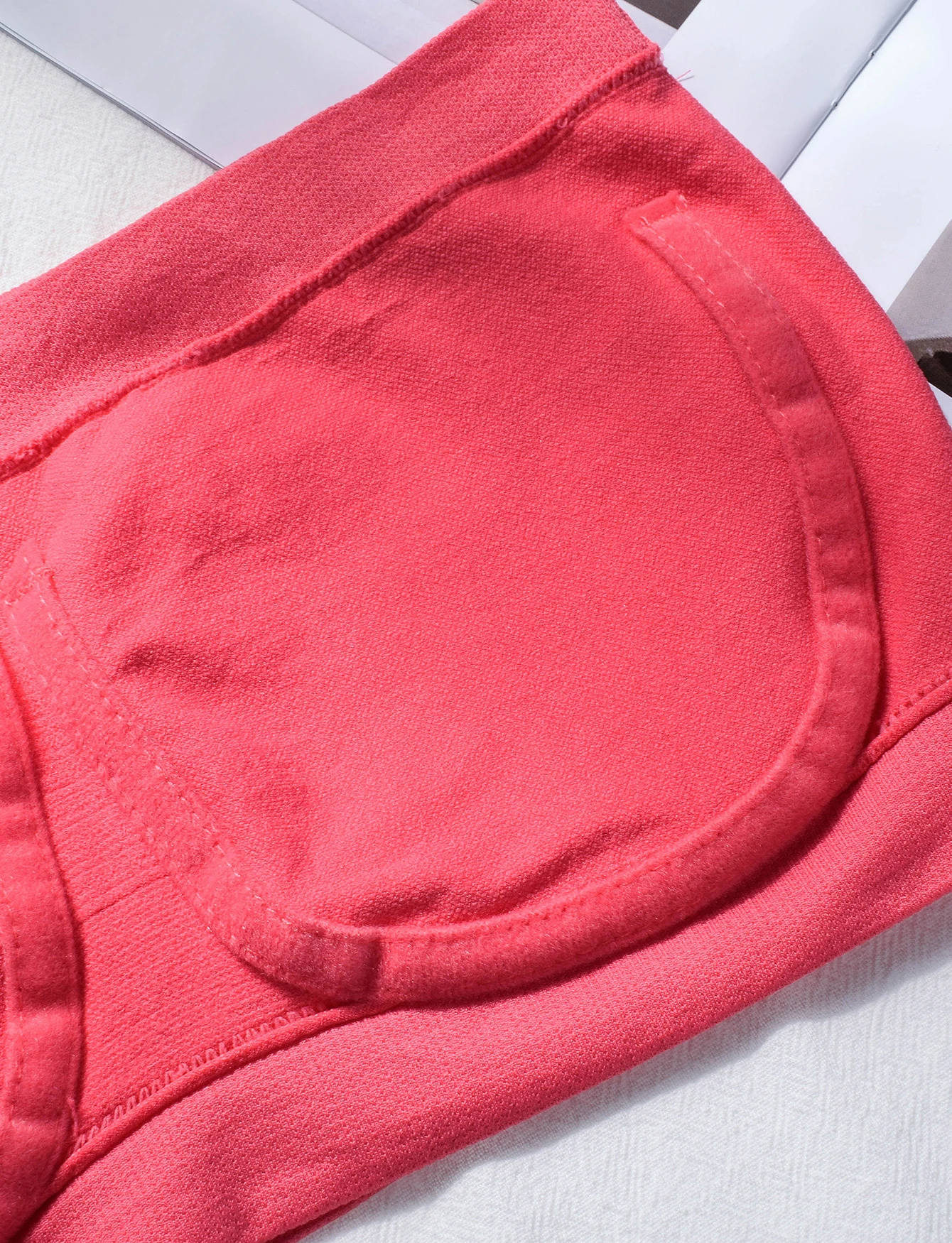 Women Lingerie Bra Large Size Tube Top Strapless Wireless Seamless Bandeau anti-exposure comfortable 5XL 6XL