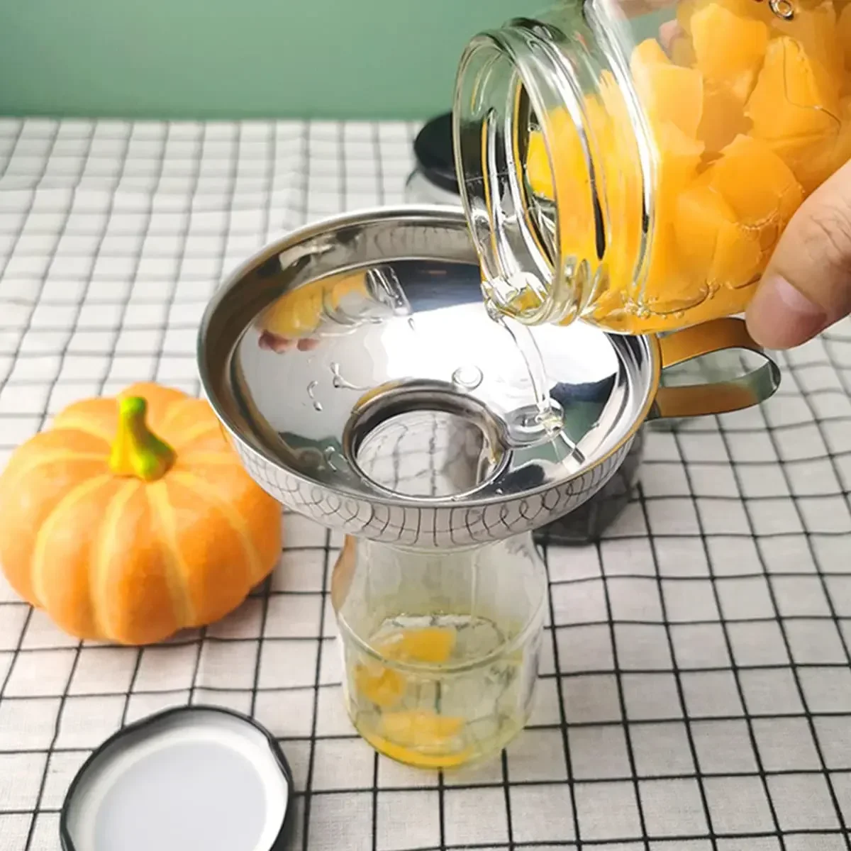 Stainless Steel Wide Mouth Canning Funnel Hopper Thick Salad Dressing Funnel Wide Mouth Can for Oil Wine Kitchen Cooking Tool