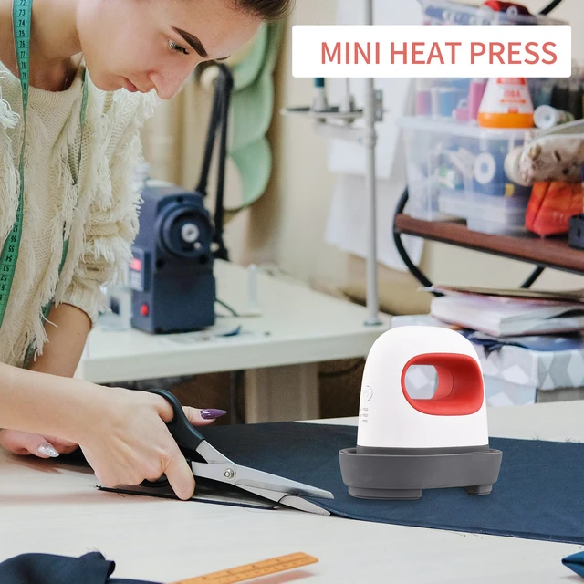 Portable 220V Mini Heat Press Machine T-Shirt Printing DIY Easy Heating Transfer Press Iron Machines for Clothes Bags Hats 1