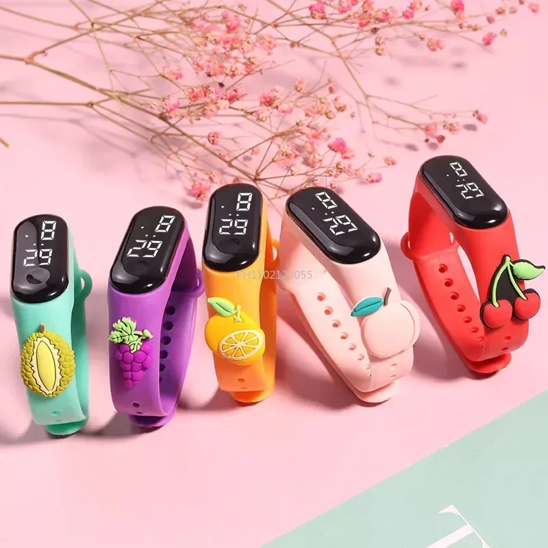 Fashion Children Electronic Watch Luminous LED Fruit Sports Bracelet Girls Boys Watches Electronic Silicone Wrist Watch for Kids 2