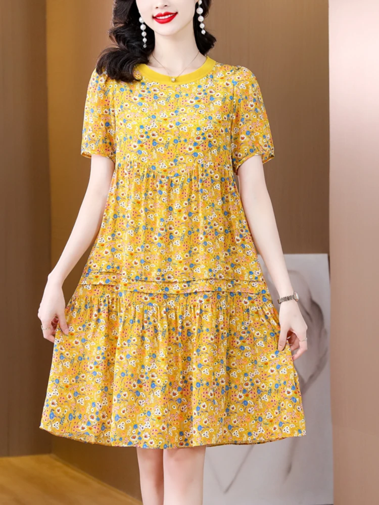 

2023 Spring and Summer New Yellow Fragmented Silk Short Sleeve Dress Women's Daisy Silk Doll Neck Satin Slim Skirt