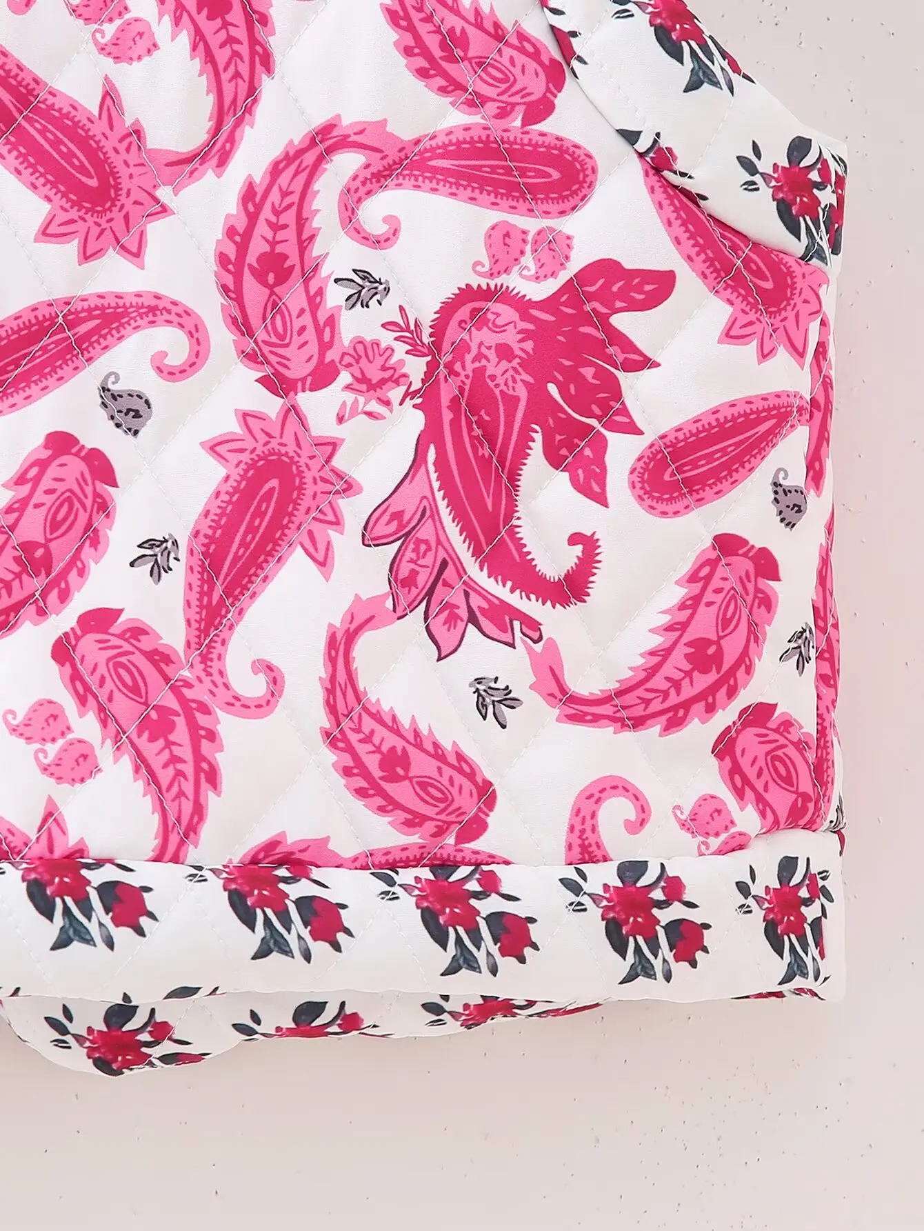 Women Elegant  Pink Flower Short Vest Female Sleeveless Warm Cardigan Vest Autumn Winter Lady Vintage High Streetwear Print Tops