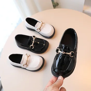 Scarpe in pelle per bambini stile britannico Mocassini slip on traspiranti per bambini Ragazzi Scarpe da performance per studenti Mocassini per bambina 1