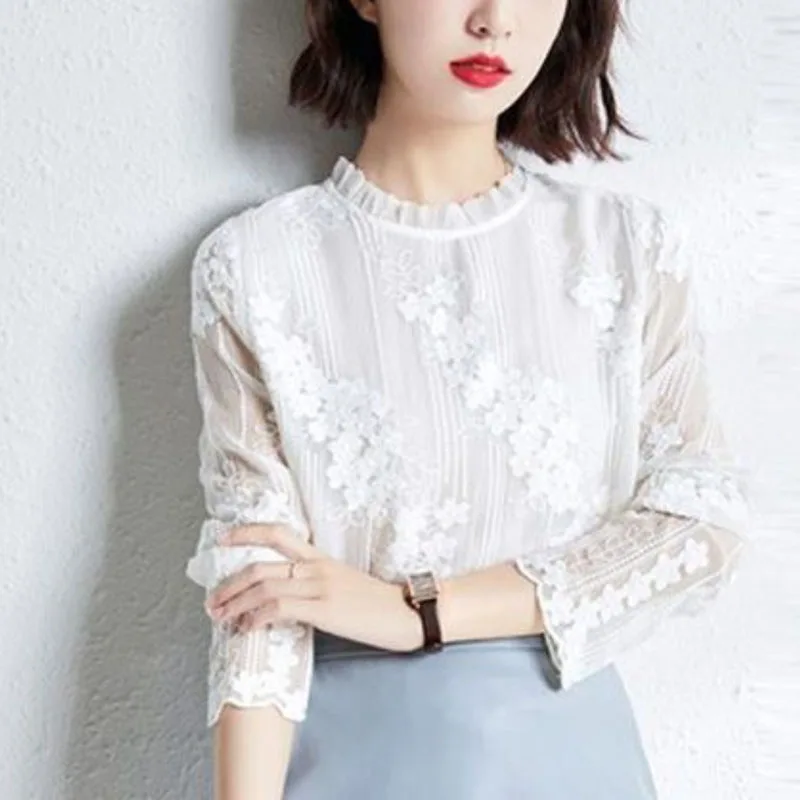 Summer New Jacquard Solid Color Crew Neck Versatile Spliced Lace Short Sleeves Fashion Slim Commuter Chiffon Top for Women Tops