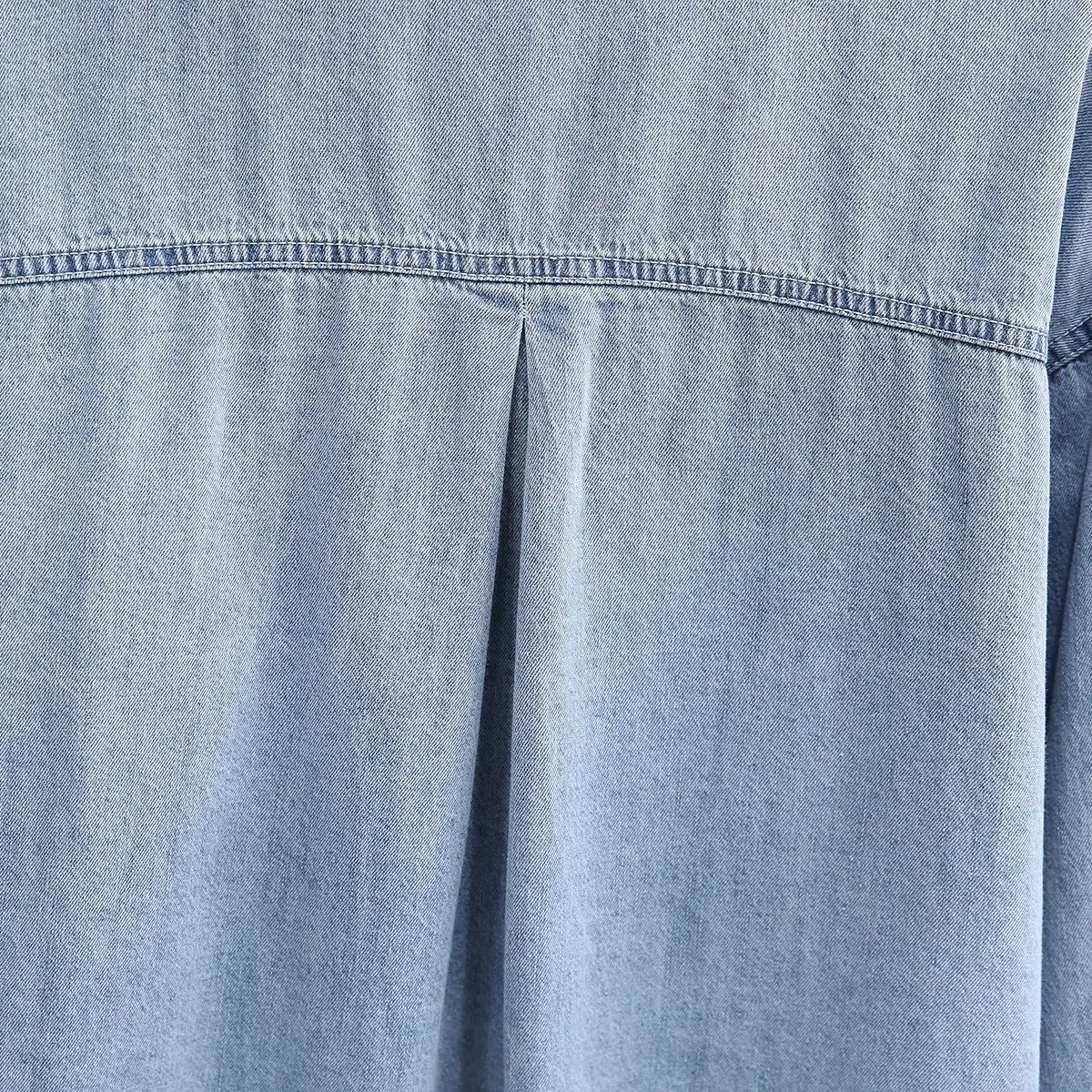 Plus Size Denim Shirt Women Spring Autumn Retro Art Two Pocket Design Loose Asymmetrical Long Tops Oversized Curve Clothes