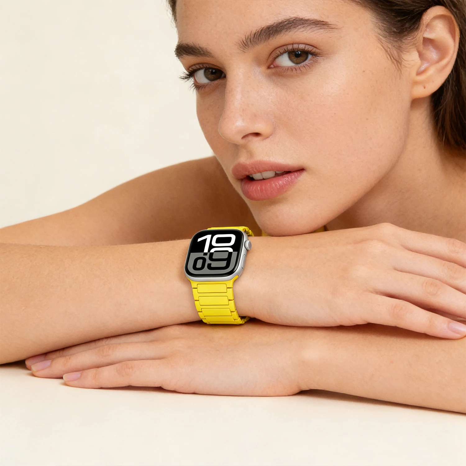 Magnetic Silicone Strap for Smartwatches – Versatile and Durable Design