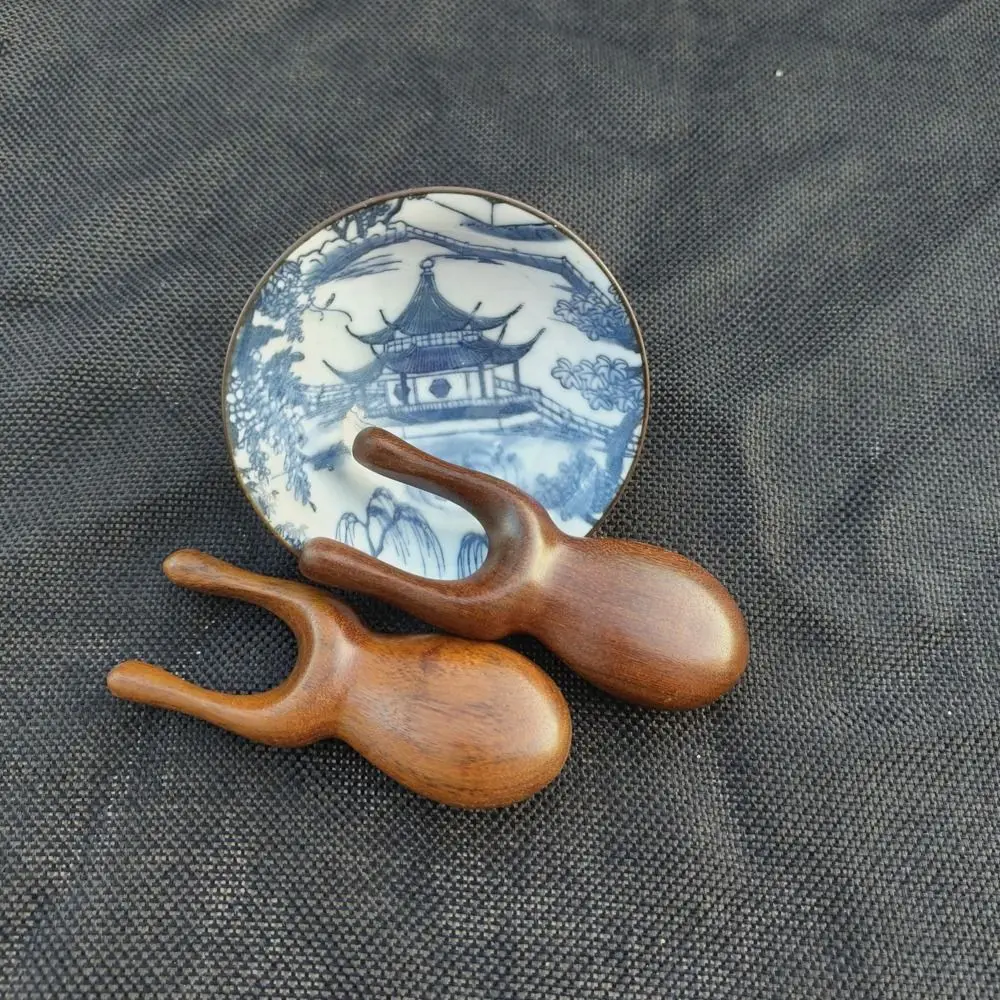 Wooden Frog Shape Massage Comb Anti-Static Two Comb Teeth Sandalwood Octopus Massage Comb Nose Bridge Lift Nose Shaping Roller
