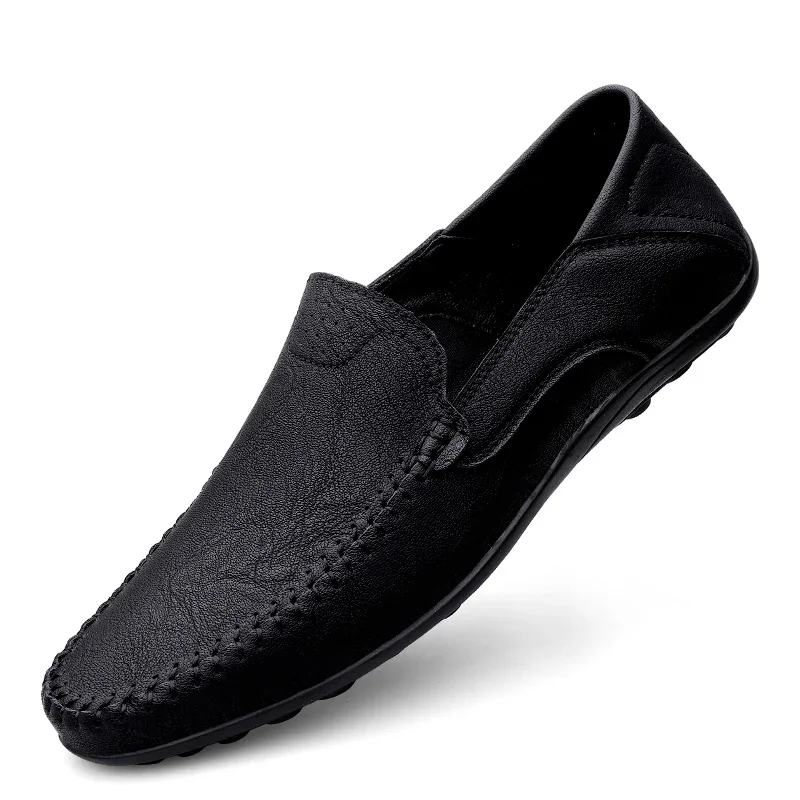 Fashion Men Casual Leather Shoes Luxury Italian Soft Men Loafers Handmade Moccasins Men Breathable Slip on Boat Shoes Plus Size 4