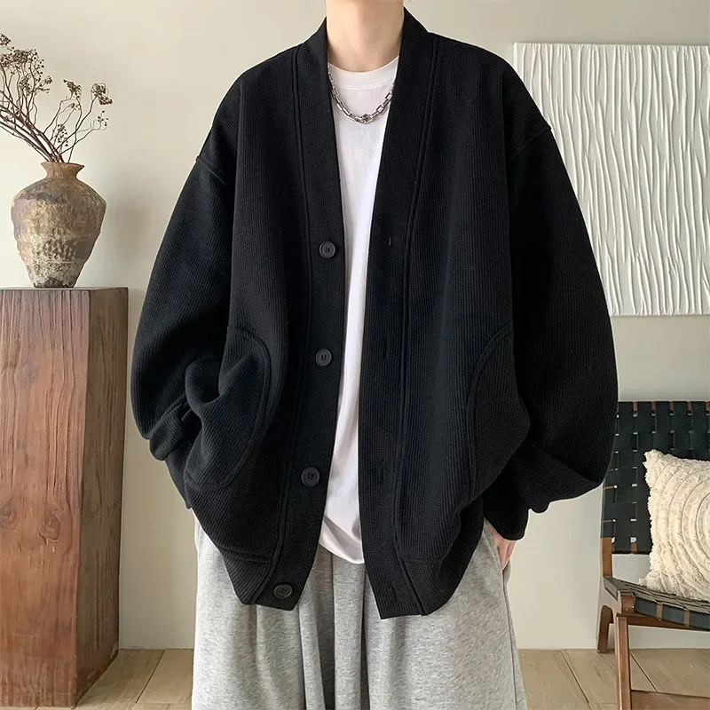 트렌디한 고급스러운 느낌의 일본식 단색 캐주얼 재킷 루즈핏 브이넥 가디건 남성용 봄 가을