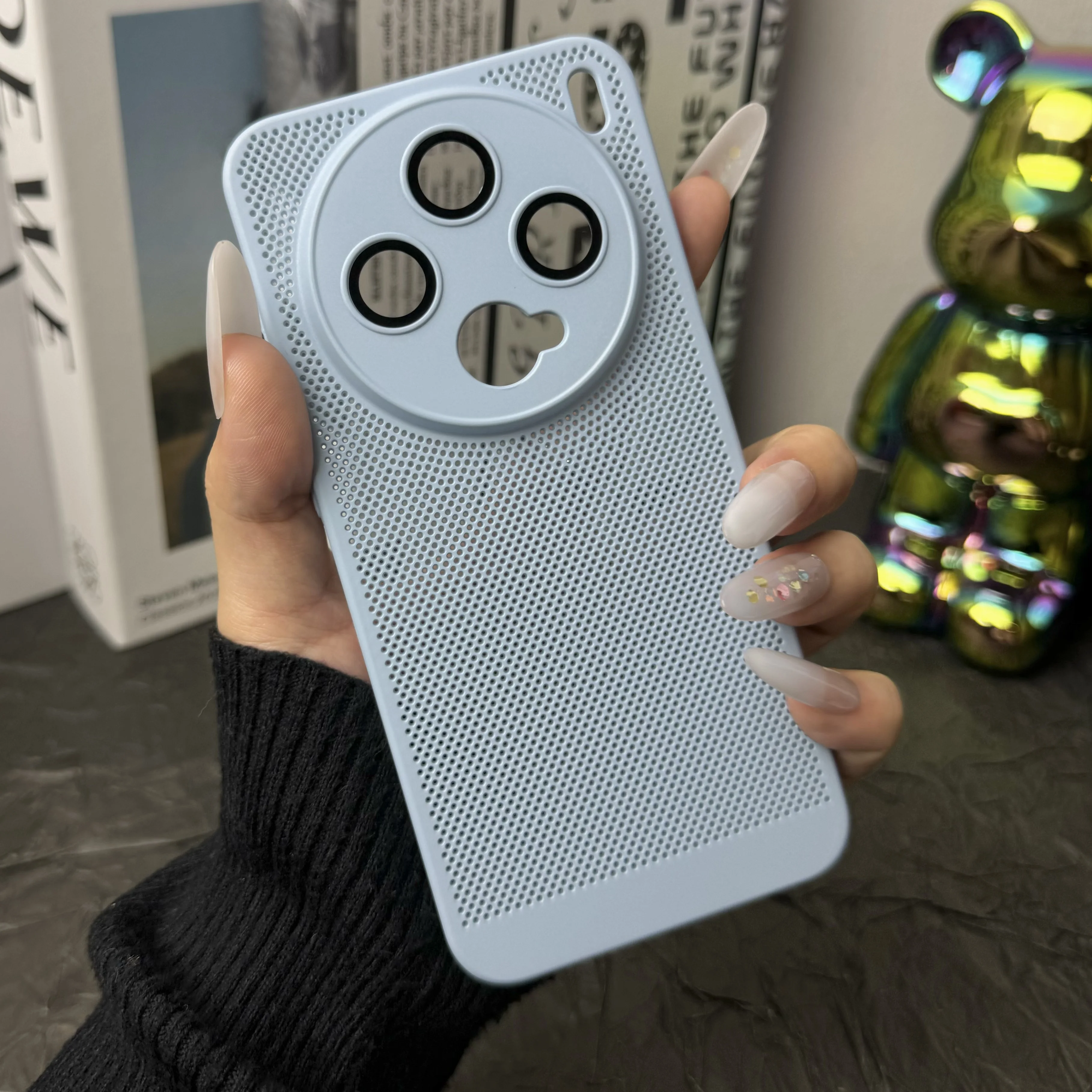 Ultra Thin Breathable Heat Dissipation Case with Camera Film Protection