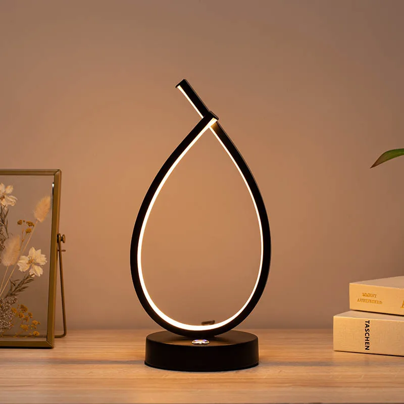 Lampada da tavolo moderna a LED Touch Swith Light per soggiorno camera da letto studio sul comodino protezione degli occhi decorazione del desktop Luminaria ambientale_voghion.com
