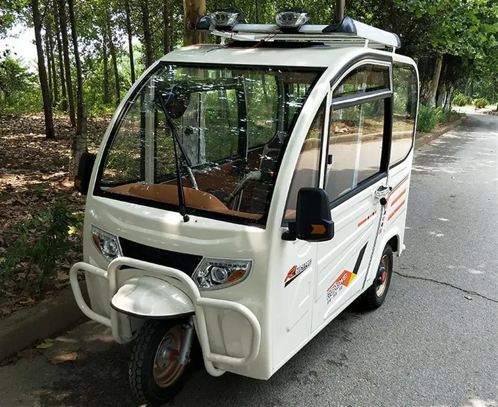J motorcycle taxi with battery tricycle passenger tricycle motorcycle