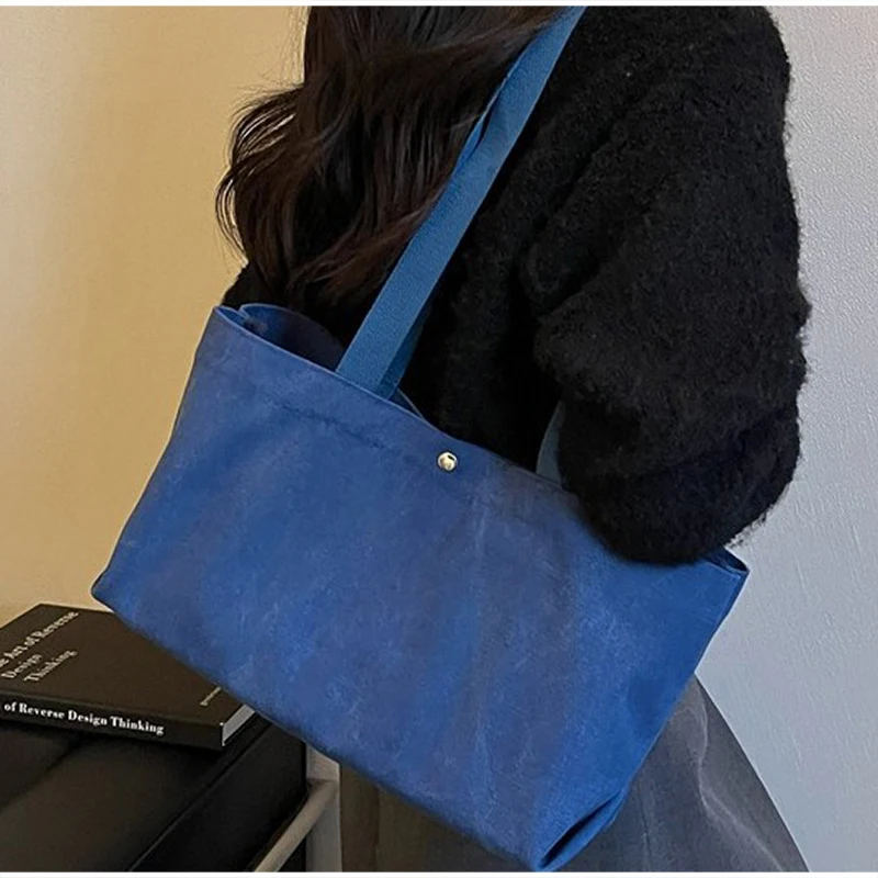 Borsa a Tracolla Hobo, Borsa a Mano da Donna a Tinta Unita con Silhouette Allungata, Borsa Leggera in Tela per il Pendolarismo - immagine 6
