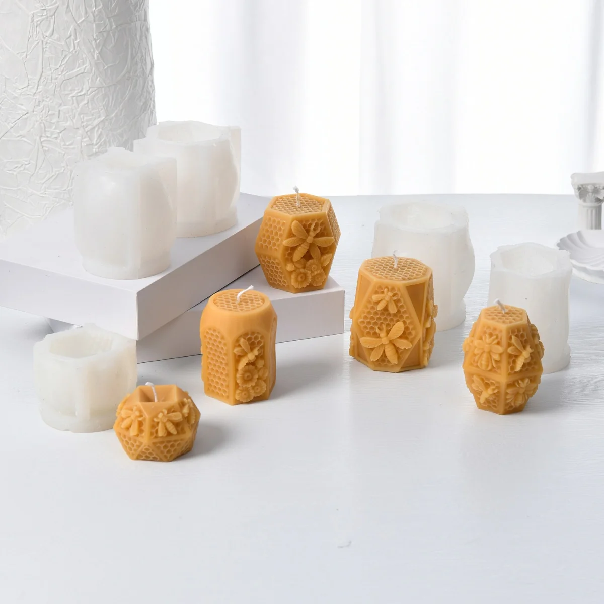 Honeycomb Candle Mold for DIY Crafting - Perfect for Home Decor & Gifts