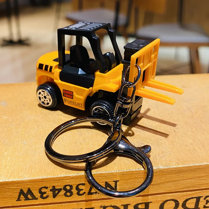 MiniExcavatorKeychainLightweightKeyRingPendantForkliftTractorConstructionTruckCartoonRollerAlloyModelCarPendant-AliExpress36
