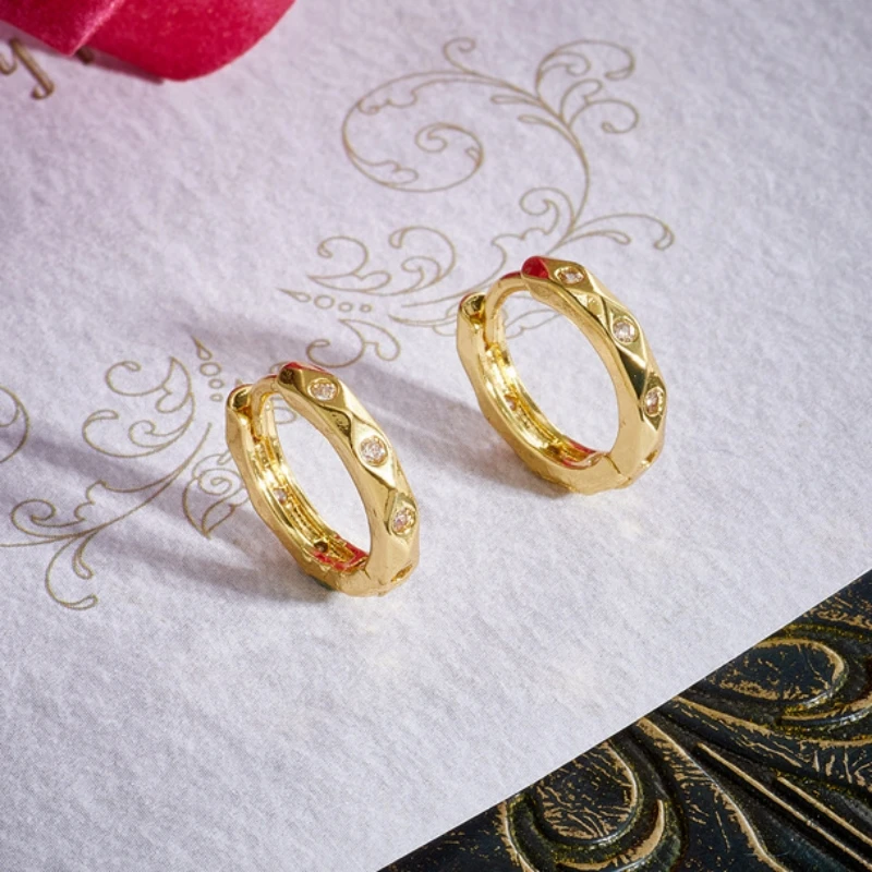 

Women Copper Plated Circle Micro Inlaid Delicate Ear Buckle Fashion Alloy Earrings 925 Silver Needle Earrings Jewelry Gift