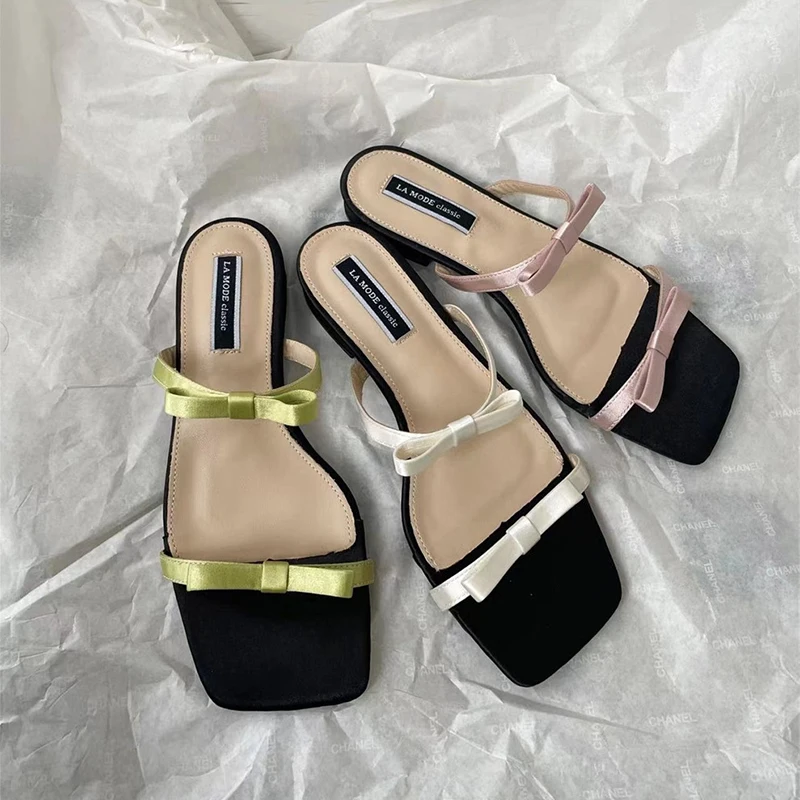 

Новинка лета 2023, Женская фотосессия, модные повседневные Нескользящие женские удобные сандалии с квадратным открытым носком