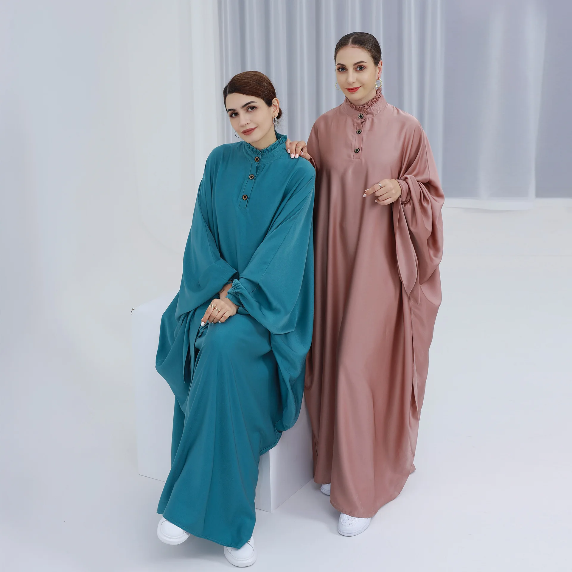 Wepbel Muslim Dress Women Turkey Swing Solid Color Long Batwing Sleeve Robe Abaya Islamic Clothing Dubai Kaftan Robe Dress