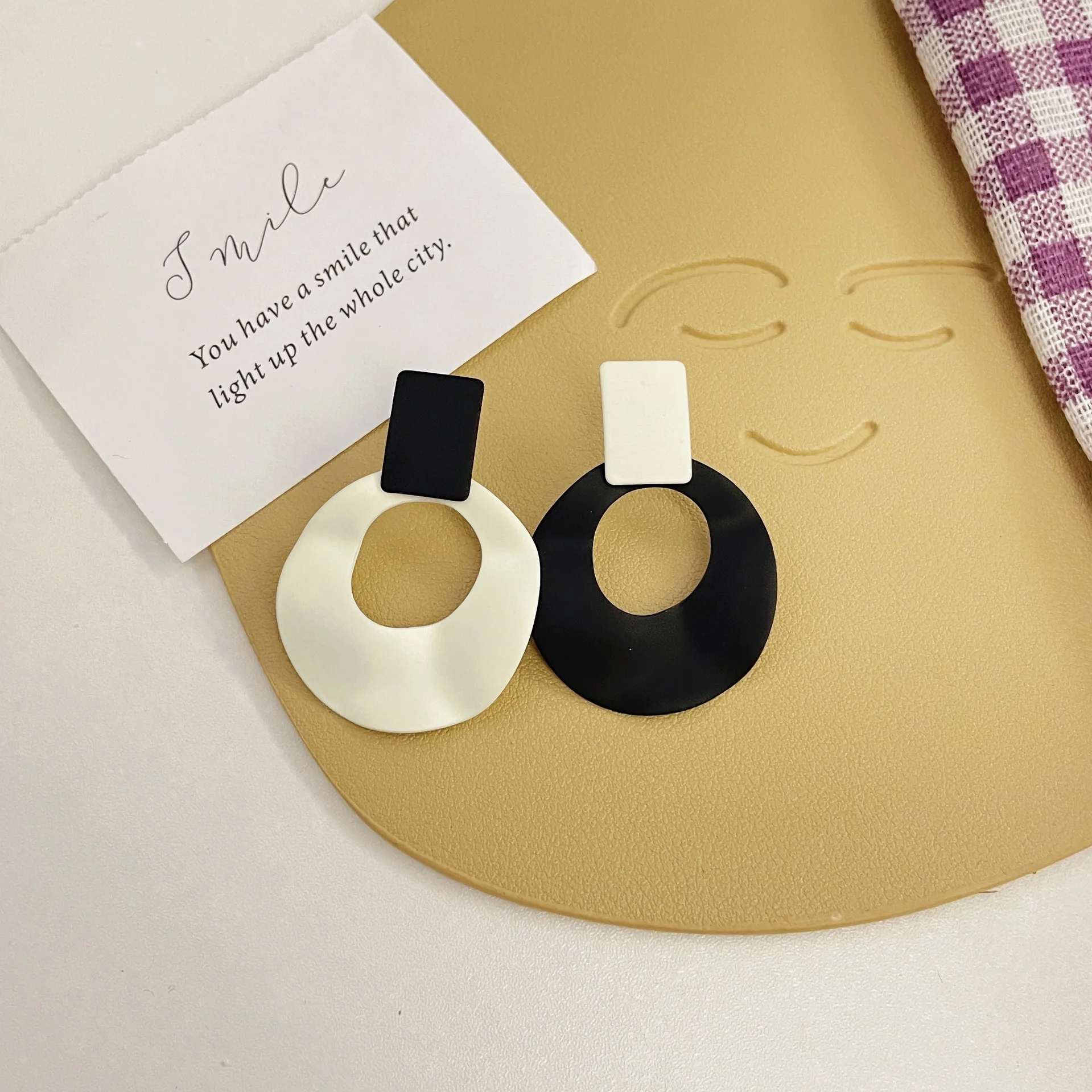 Asymmetric Hollow Round Earrings Black White Contrasting Colors Circle Drop Earrings Women Simple Geometry Statement Jewelry dangle earrings drop earrings