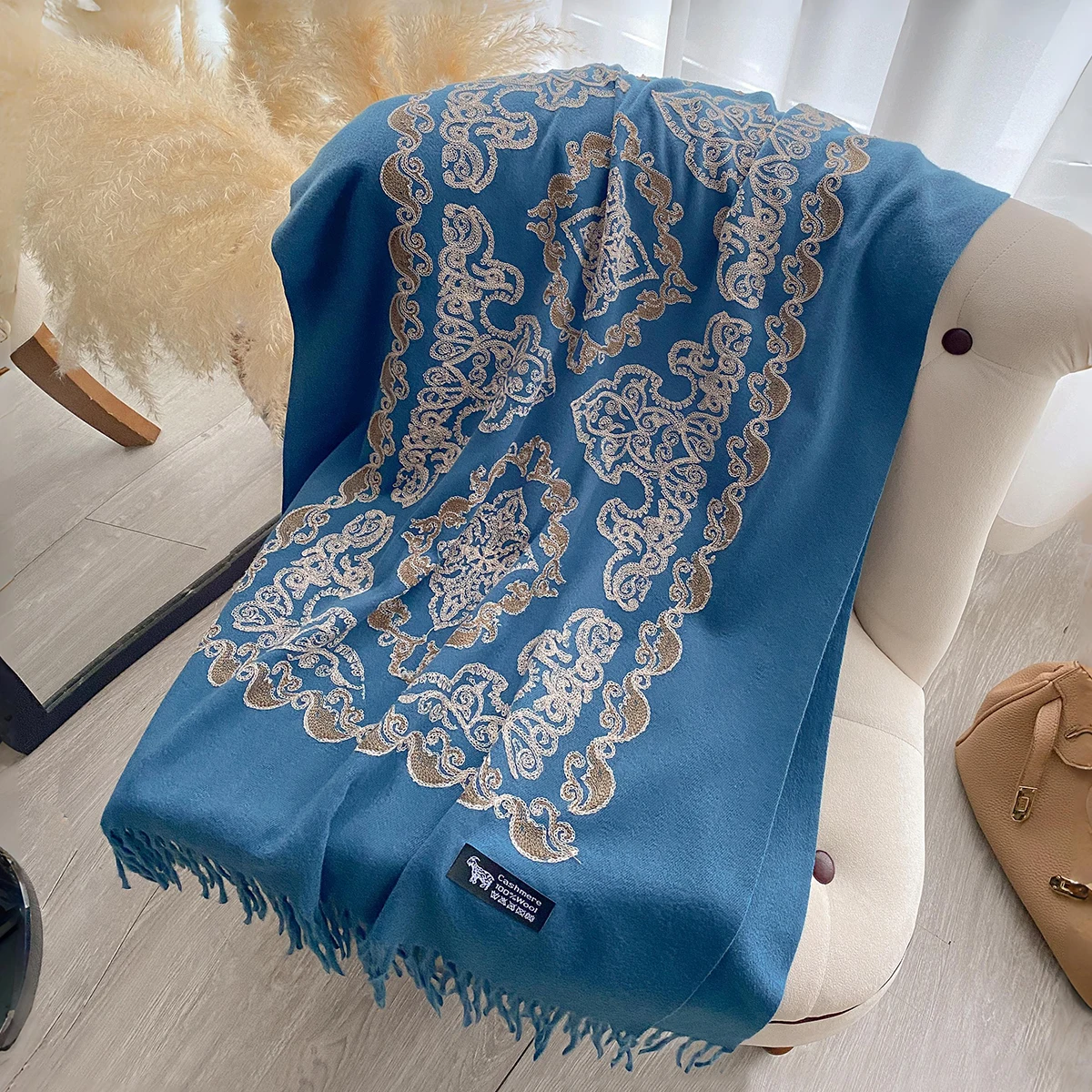 Luxury High Quality Embroidery Scarf Elegant Women Winter Thick Warm Neck Pashmina Long Fringe Scarves Lady Blanket Soft Shawl