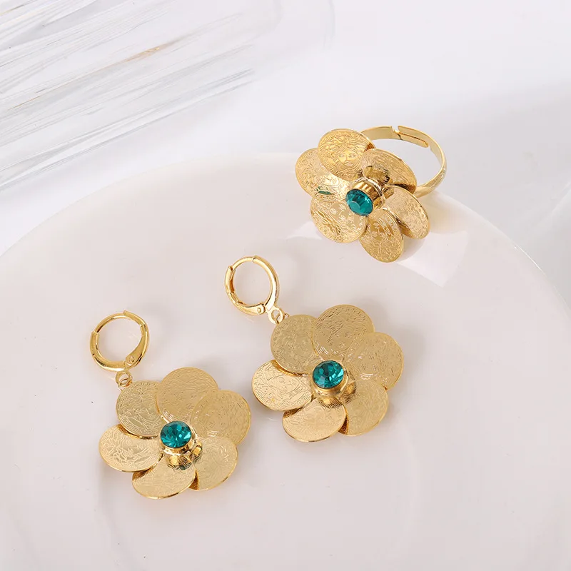 Luxury Flower Pendant Double layer Stainless Steel Chain Bracelet Necklace for Women Pair with Earrings and Rings Ladies Jewelry