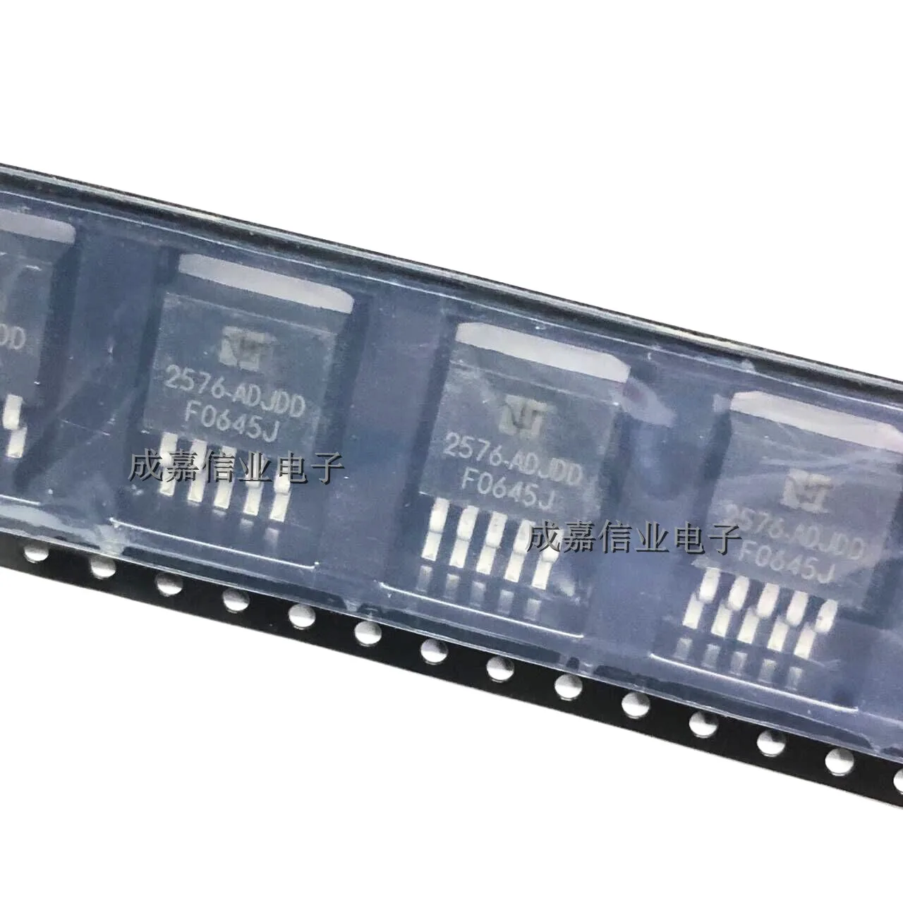 Рисунок 4 - понижающий регулятор напряжени